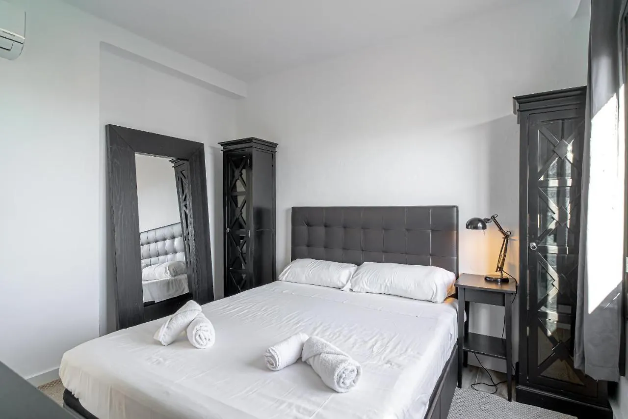 Marina Vista Paradise Casasol نيرخا إسبانيا